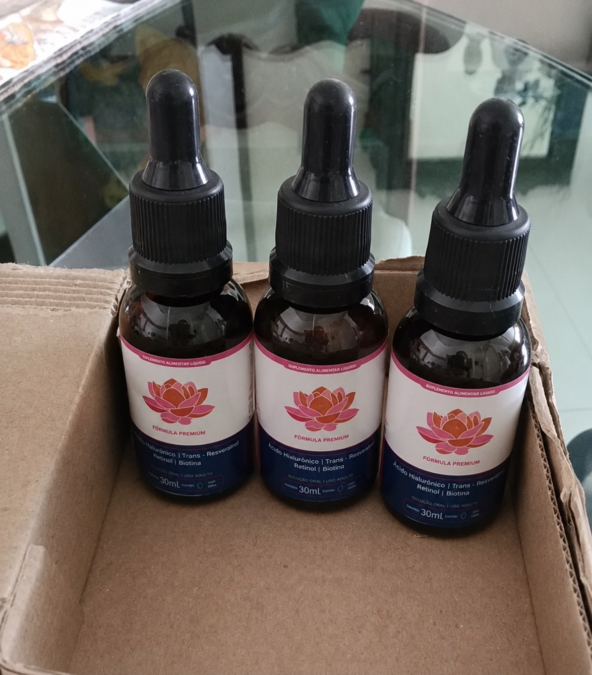 Produto em mãos — Juliana
